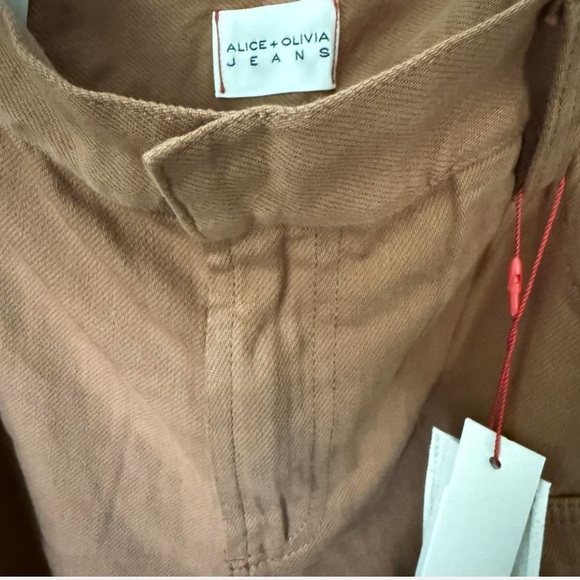 Alice + Olivia Cargo Pants Women’s Size 30 Camel Khaki Wide Leg Cay Baggy NWT - Picture 7 of 8